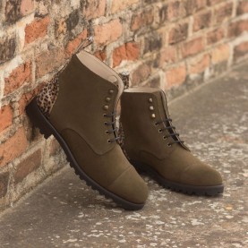 Women's Lace Up Captoe Boot